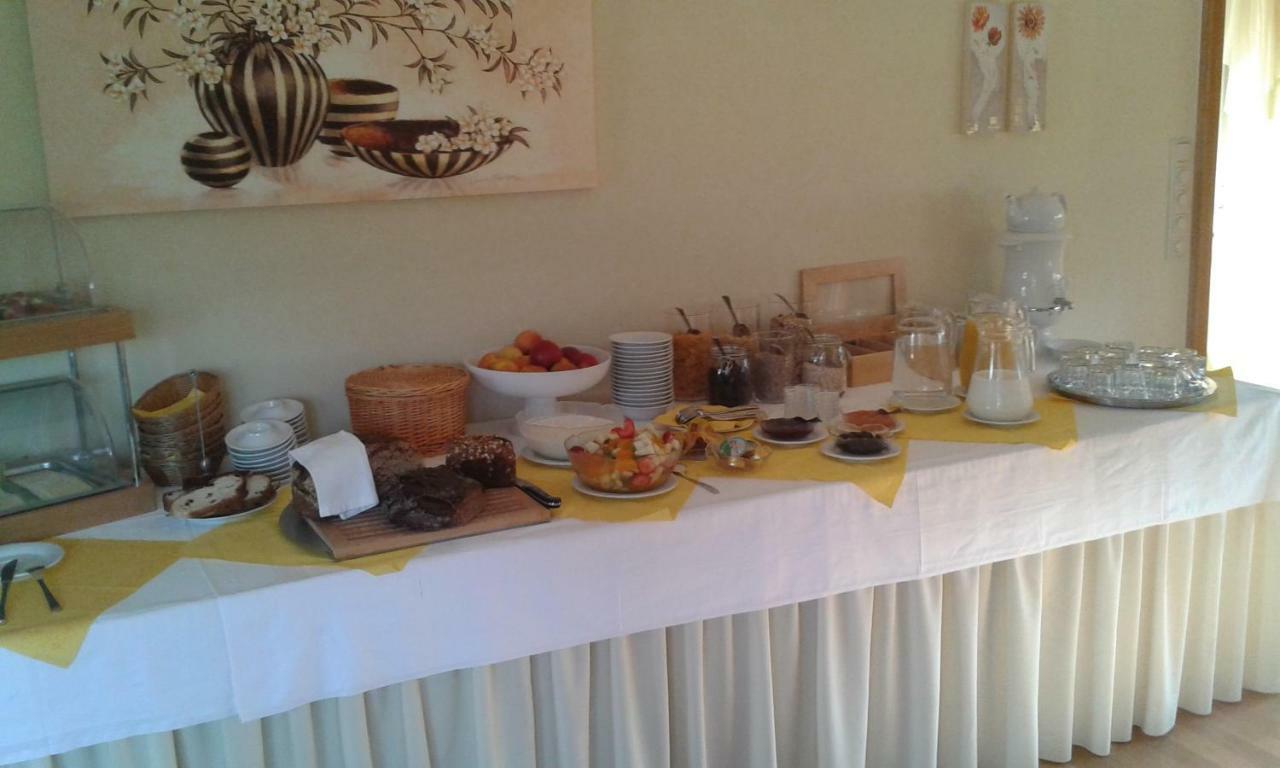 Wein & Gastehaus Hermeshof Hotel Trittenheim Eksteriør billede
